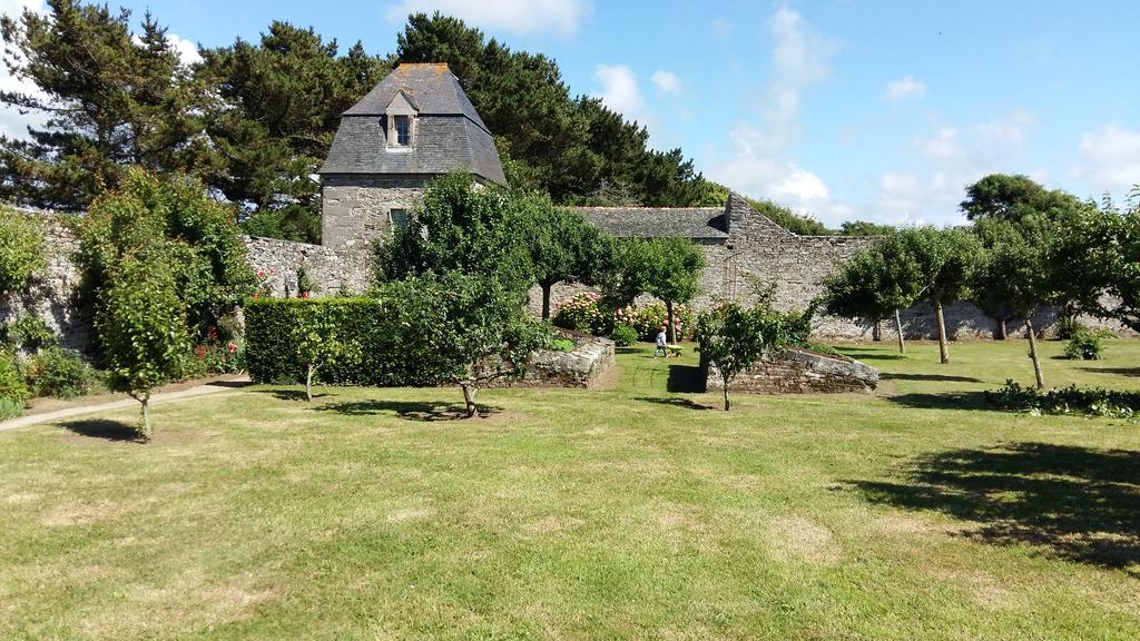 Les Chambres Du Chateau Du Rozel Le Rozel Exterior photo